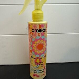 Amika Frizz-Me-Not Hydrating Treatment in Bright Yellow